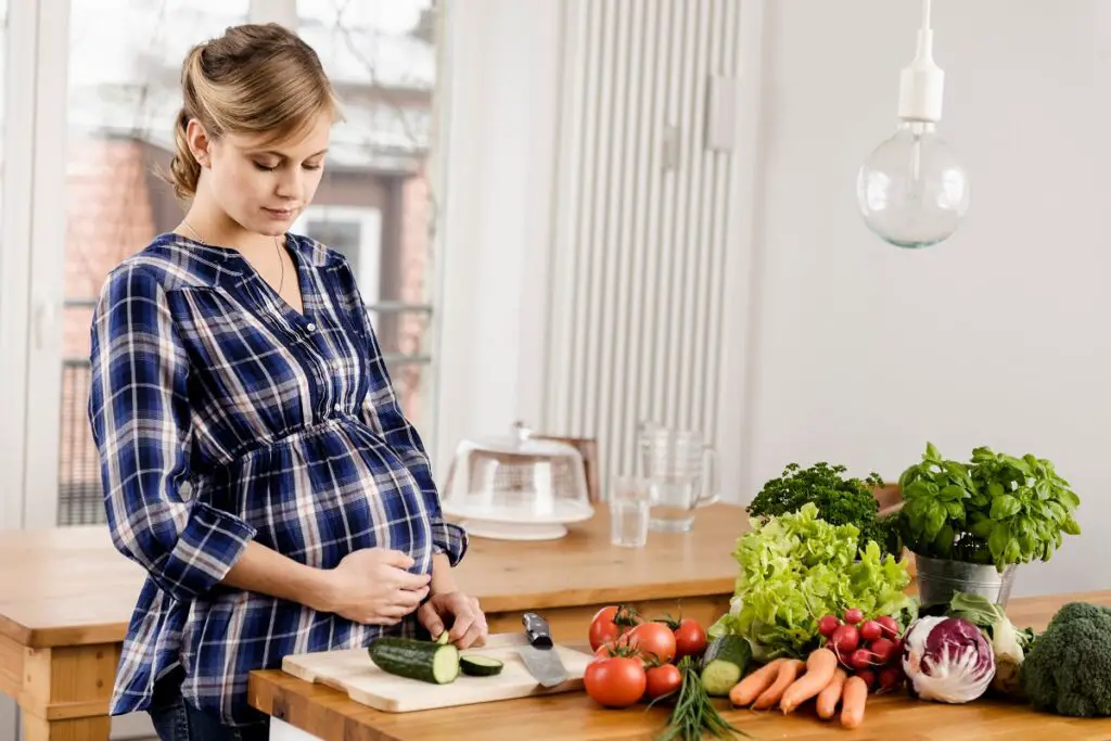 What Salad Can You Not Eat When Pregnant