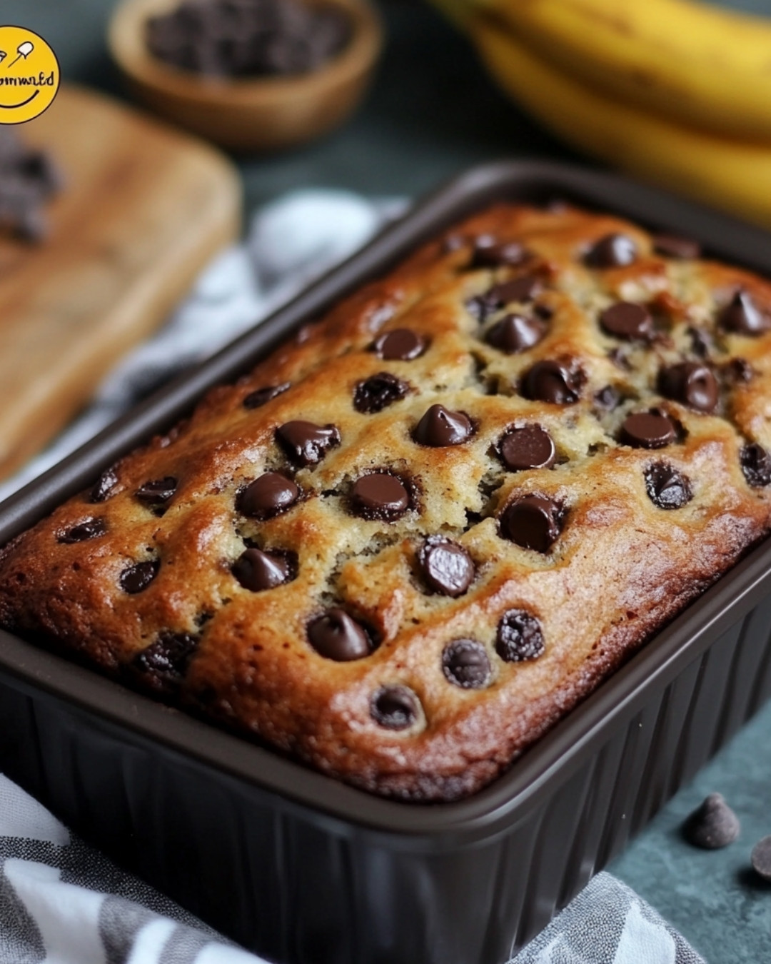 Irresistibly-Delicious-Chocolate-Chip-Banana-Bread-Recipe.webp