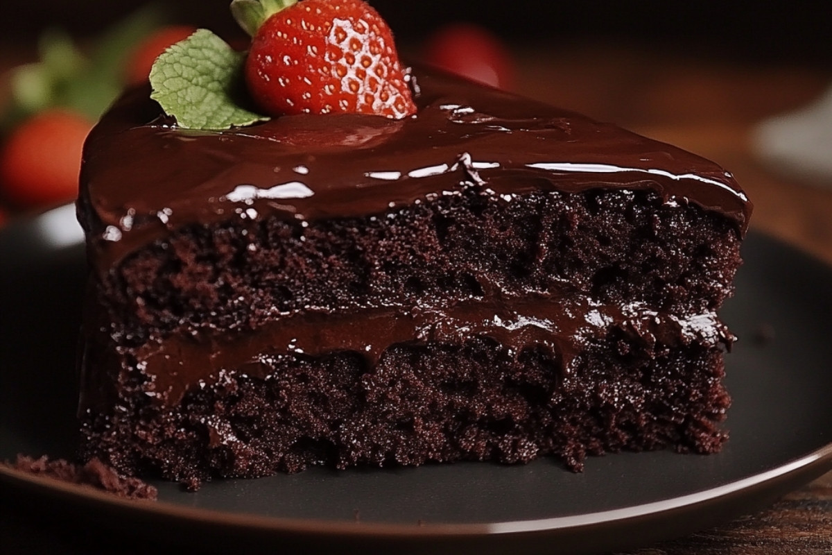 Irresistibly Delicious Chocolate Cake Recipe